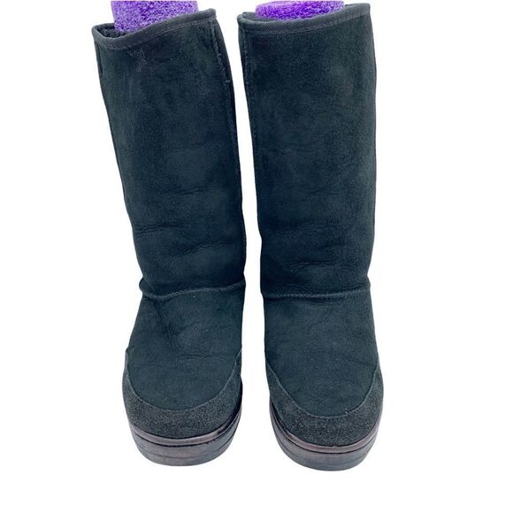 UGG Tall Boot - Black - 6 Wide - Picture 7 of 14